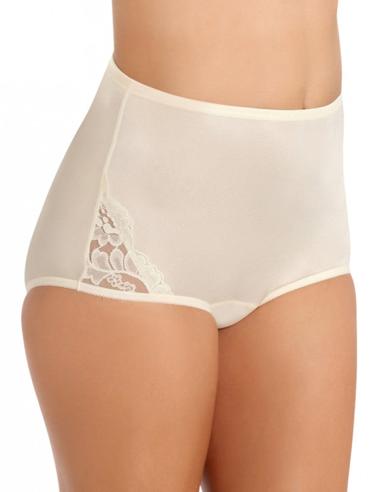 Vanity Fair Perfectly Yours Lace Nouveau Brief - 13-001
