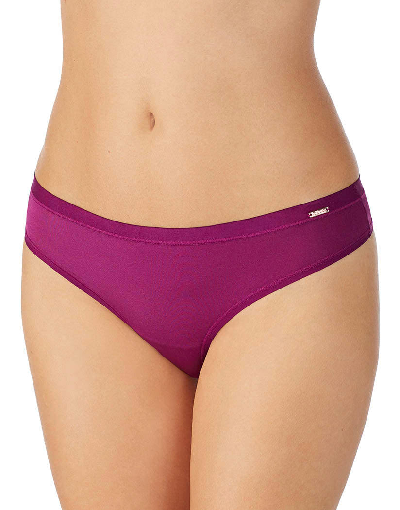 magenta front Le Mystere Infinite Comfort No Show Thong 8838